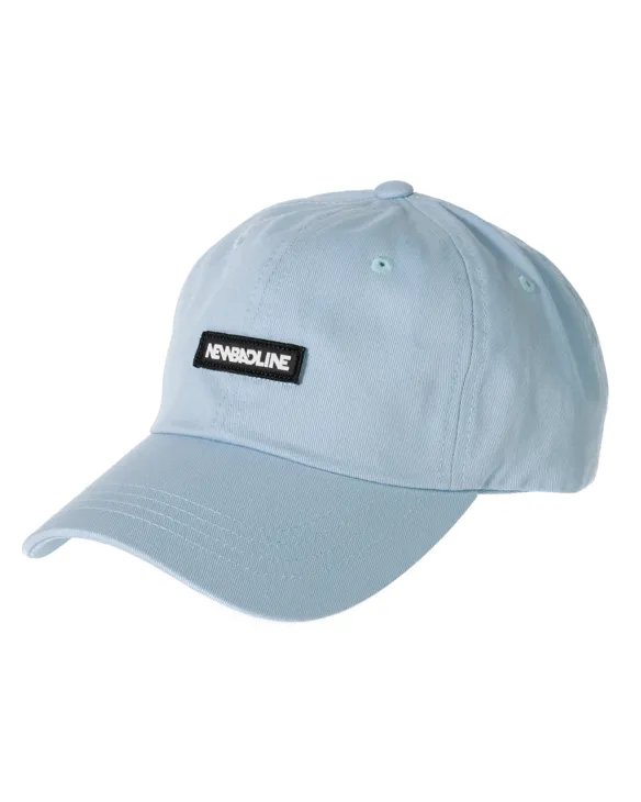 CZAPKA Z DASZKIEM BASIC LIGHT BLUE