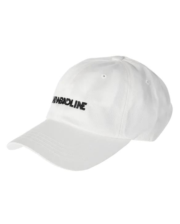 CZAPKA Z DASZKIEM CLASSIC WHITE
