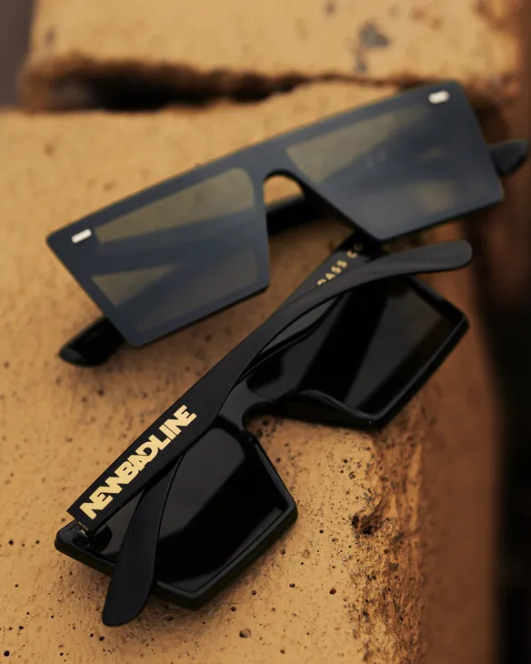 OKULARY SWIFT BLACK FLASH BLACK 01-30